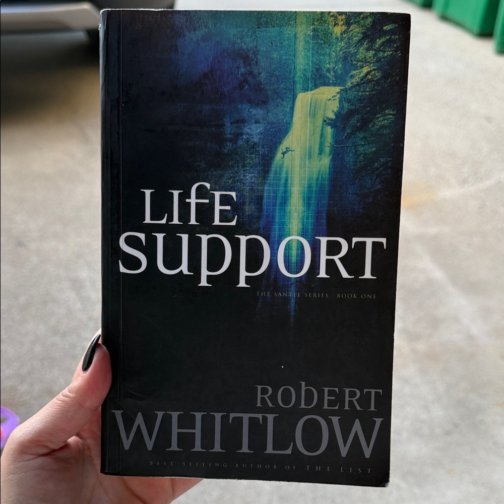 Life Support by Robert Whitlow Book